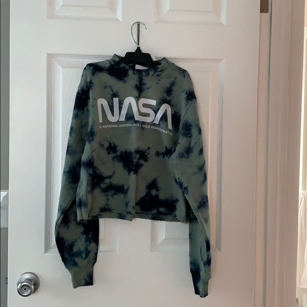 NASA cropped hoodie